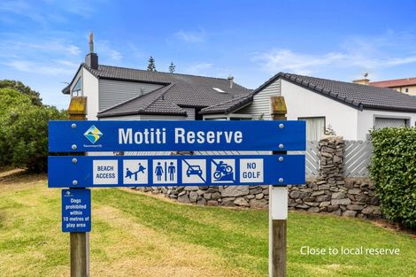 Photo of property in 1 Kapuka Street, Papamoa Beach, Papamoa, 3118