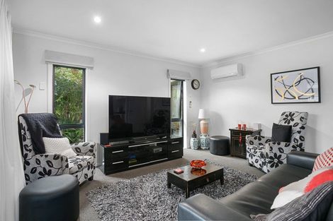 Photo of property in 8 Isobel Hodgson Drive, Cambridge, 3434