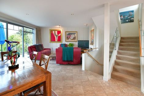 Photo of property in 18 Little Compton Mews, Snells Beach, 0920