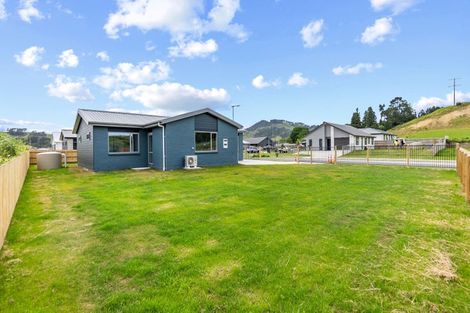 Photo of property in 16 Guy King Place, Huntly, 3700