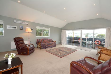 Photo of property in 1072 Brighton Road, Brighton, Dunedin, 9035