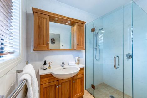 Photo of property in 11 Ashcroft Place, Burnside, Christchurch, 8053