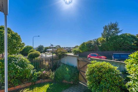Photo of property in 19 Milford Street, Heidelberg, Invercargill, 9812