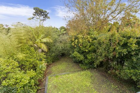 Photo of property in 12 Park Hill Road, Birkenhead, Auckland, 0626