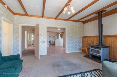 Photo of property in 23 Tremewan Street, Tawa, Wellington, 5028