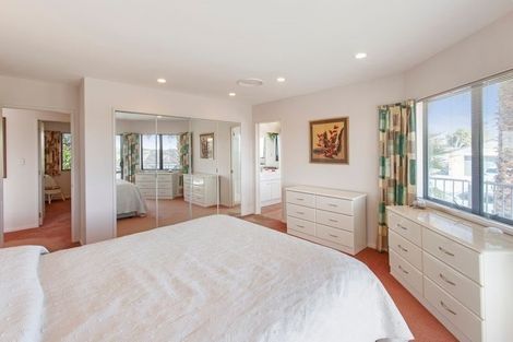 Photo of property in 9 Lamia Place, The Gardens, Auckland, 2105