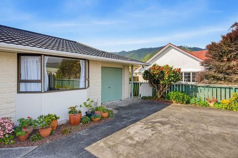 Photo of property in 43 Belvedere Avenue, Waikanae, 5036