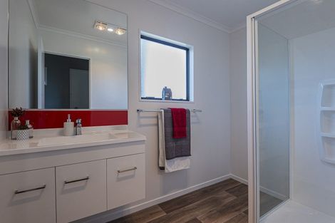 Photo of property in 240 Portland Road, Portland, Whangarei, 0178