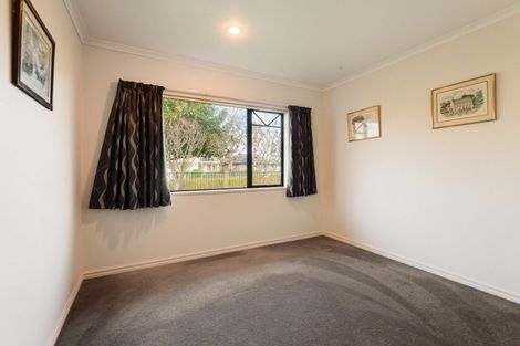 Photo of property in 3 Maldives Way, Papamoa Beach, Papamoa, 3118