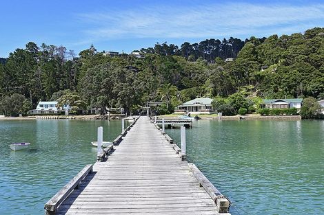 Photo of property in 8 Lavinia Place, Kawau Island, 0920
