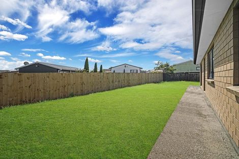 Photo of property in 1/25 Kennington Drive, Clendon Park, Auckland, 2103