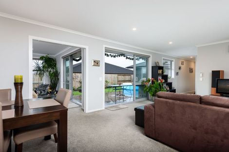 Photo of property in 17 Kanono Close, Papamoa Beach, Papamoa, 3118