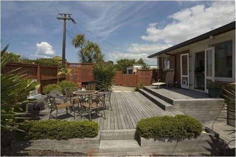 Photo of property in 2/48 Gordon Avenue, Milford, Auckland, 0620