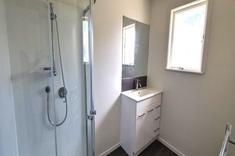 Photo of property in 4/215 Swanson Road, Henderson, Auckland, 0610