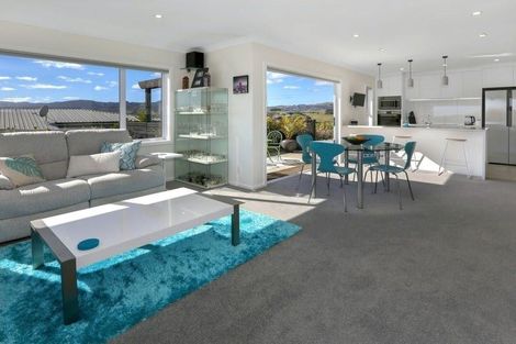 Photo of property in 146 Endeavour Drive, Whitby, Porirua, 5024