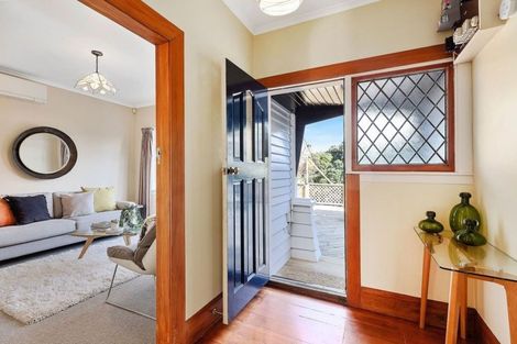 Photo of property in 17 Lonsdale Crescent, Rongotai, Wellington, 6022