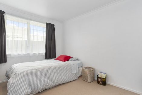 Photo of property in 24 Galloway Crescent, Pyes Pa, Tauranga, 3112