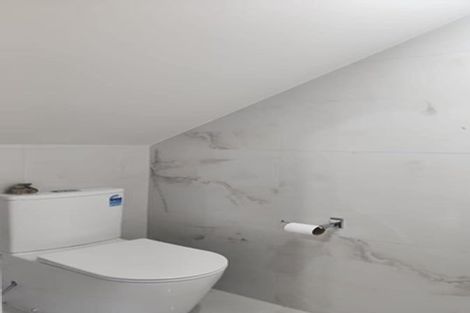 Photo of property in 2/55 Swaffield Road, Papatoetoe, Auckland, 2025