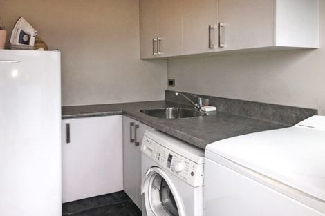 Photo of property in 18 Moir Street, Balclutha, 9230