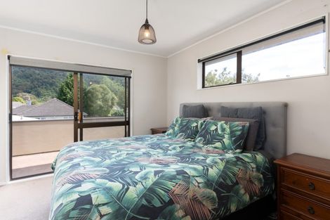 Photo of property in 60 Brentwood Street, Trentham, Upper Hutt, 5018