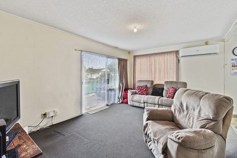 Photo of property in 19 Adel Place, Weymouth, Auckland, 2103