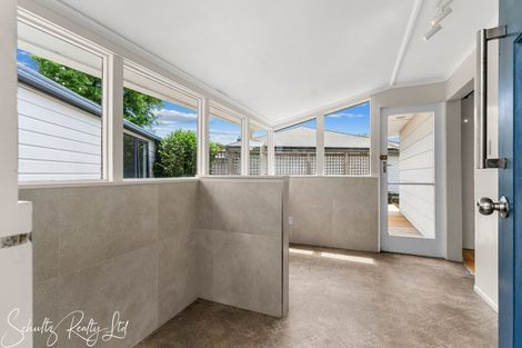 Photo of property in 43 Gorge Road, Maungaturoto, 0520