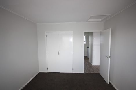 Photo of property in 64a Clayburn Road, Glen Eden, Auckland, 0602