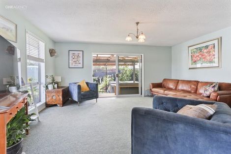 Photo of property in 102b West Belt, Rangiora, 7400