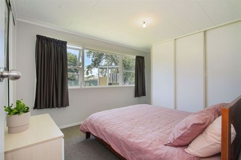 Photo of property in 11 Taihiki Road, Clarks Beach, 2122