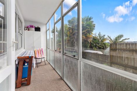 Photo of property in 2/110 Hamilton Street, Tauranga, 3110