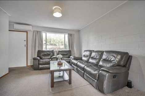 Photo of property in 2/8a Christie Crescent, Havelock North, 4130