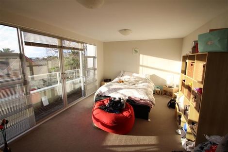 Photo of property in 35t Garnet Road, Westmere, Auckland, 1022