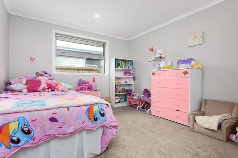 Photo of property in 17 Kanono Close, Papamoa Beach, Papamoa, 3118