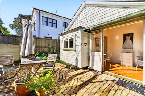 Photo of property in 5 Matai Road, Devonport, Auckland, 0624