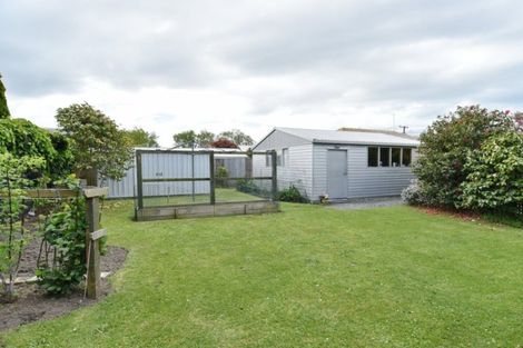 Photo of property in 237 Grimseys Road, Redwood, Christchurch, 8051