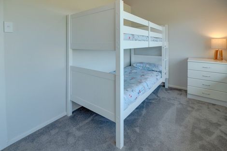 Photo of property in 98 The Esplanade, Westshore, Napier, 4110