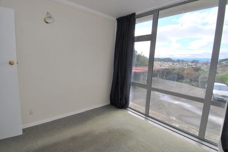 Photo of property in Mccallister Heights, 3/381 Adelaide Road, Newtown, Wellington, 6021