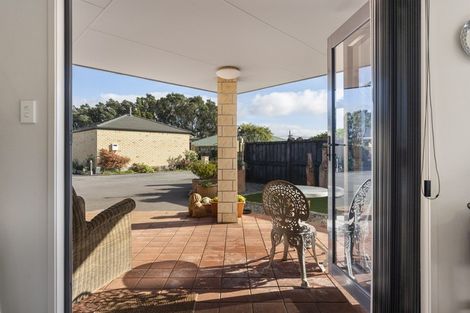 Photo of property in 29c Baring Terrace, Strandon, New Plymouth, 4312
