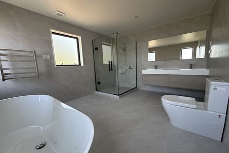 Photo of property in 26 Anehu Place, Greenhithe, Auckland, 0632