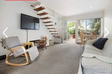 Photo of property in 7/106 West Coast Road, Glen Eden, Auckland, 0602