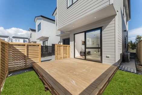 Photo of property in 13 Octans Road, Westgate, 0814