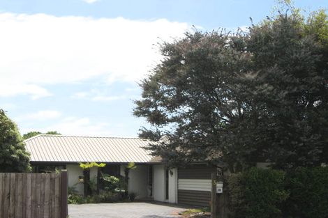 Photo of property in 3 Kruse Place, Redwood, Christchurch, 8051
