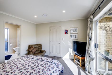 Photo of property in 23 White Street, Taradale, Napier, 4112