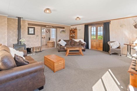 Photo of property in 388 Kahutara Road, Kahutara, Featherston, 5771