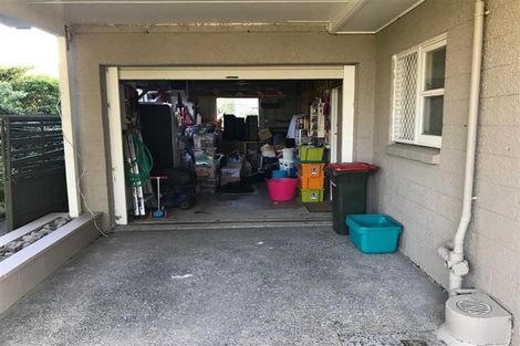 Photo of property in 105 Dowse Drive, Maungaraki, Lower Hutt, 5010