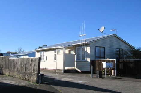 Photo of property in 27 Albert Street, Palmerston North, 4414