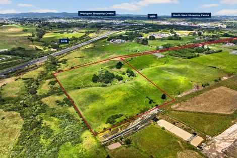 Photo of property in 61 Trig Road, Whenuapai, Auckland, 0618