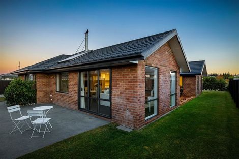 Photo of property in 6 Tutaipatu Avenue, Pegasus, 7612