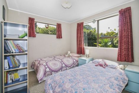 Photo of property in 1 Newlyn Place, Welbourn, New Plymouth, 4312