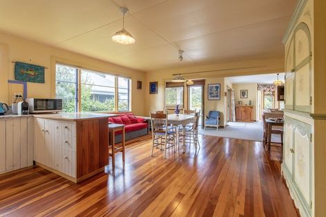 Photo of property in 33 Te Heuheu Parade, Tauranga Taupo, Turangi, 3382
